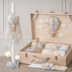 Σετ βάπτισης Θεσσαλονίκη Ένα αερόστατο γεμάτο όνειρα, έτοιμο για το πρώτο μεγάλο ταξίδι ζωής.